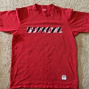 Supreme L T-shirt
